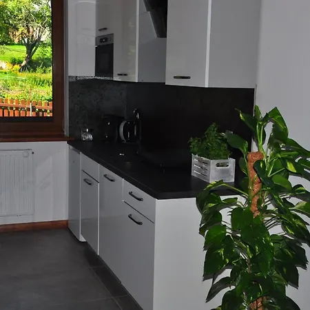 Ul. Droga Do Wodospadu 3 * Przesieka