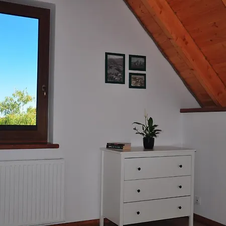 Ul. Droga Do Wodospadu 3 *