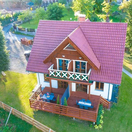 Ul. Droga Do Wodospadu 3 * Przesieka