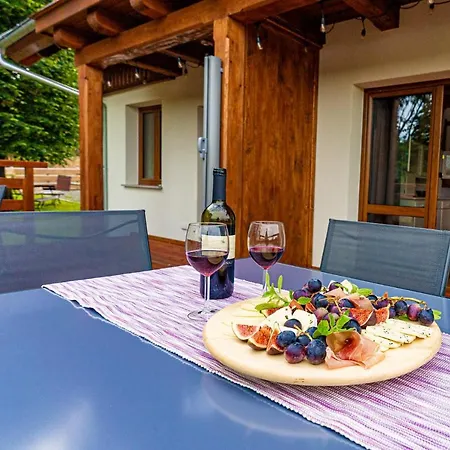 Ul. Droga Do Wodospadu 3 Appartamento *