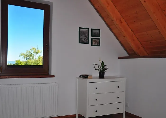 Ul. Droga Do Wodospadu 3 *