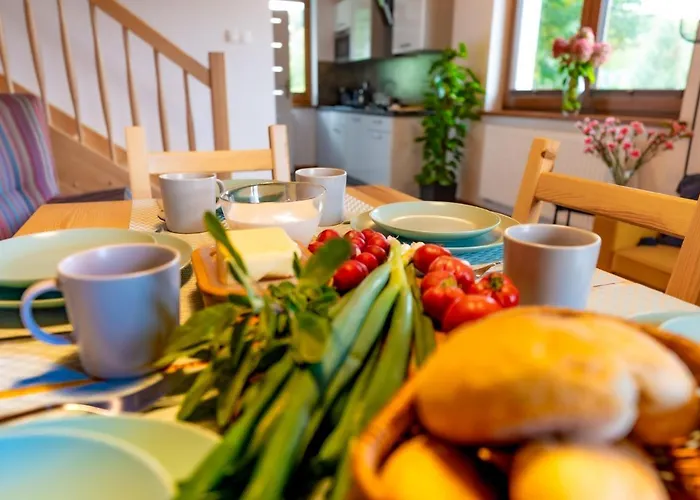 Ul. Droga Do Wodospadu 3 *