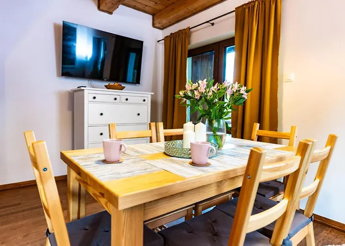 Ul. Droga Do Wodospadu 3 Przesieka