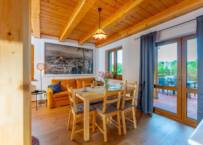 Ul. Droga Do Wodospadu 3 Przesieka